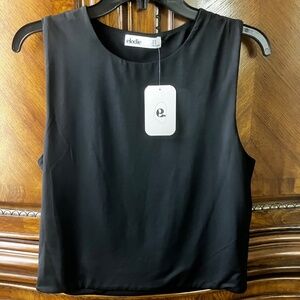 NWT - Elodie Women's Crewneck Tank in Black - Size XL
